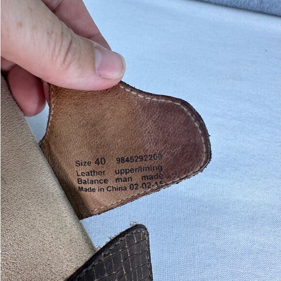 Dansko Women sz 40 Strap Sandals Brown & Gold Reptile Sandal Clog Wedge Comfort - Picture 8 of 9